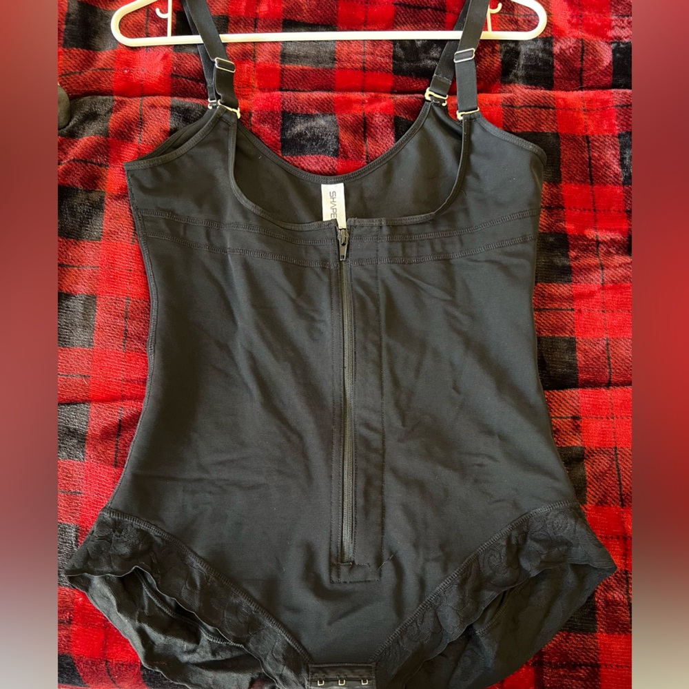 ShaperX XL Body Shaping Suit – Black Zip Front Shapewear Bodysuit